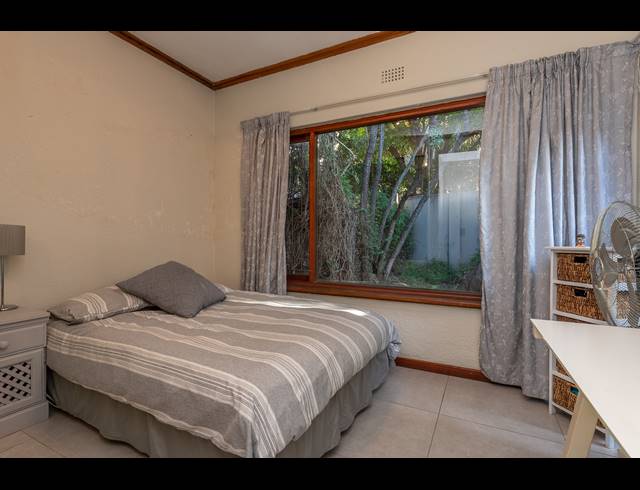 3 BEDROOM FREEHOLD FOR SALE IN GLENVISTA